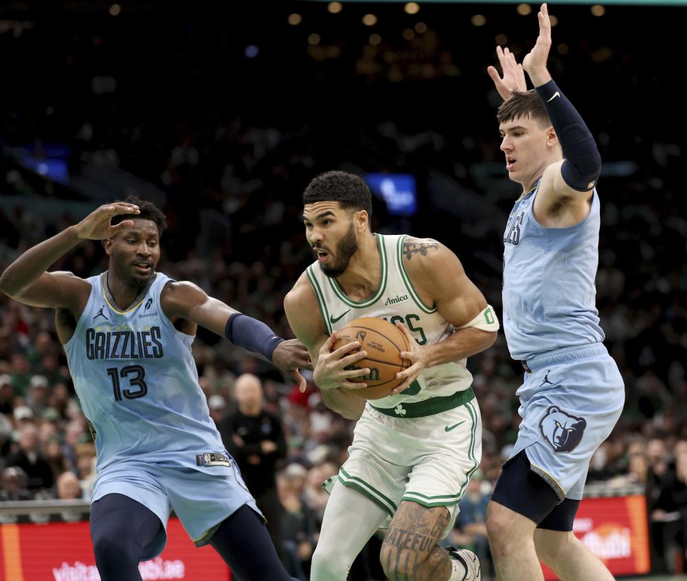 屡次因伤病 屡次因伤病