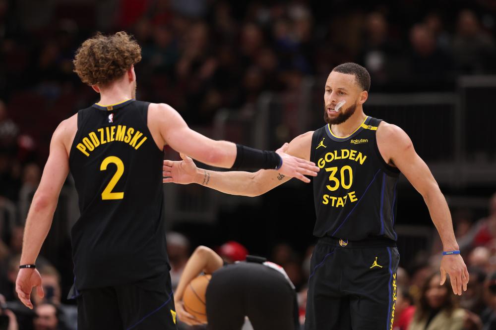 拇指很疼但 拇指很疼但