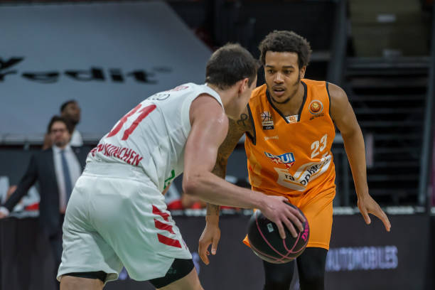 过内外部调 过内外部调