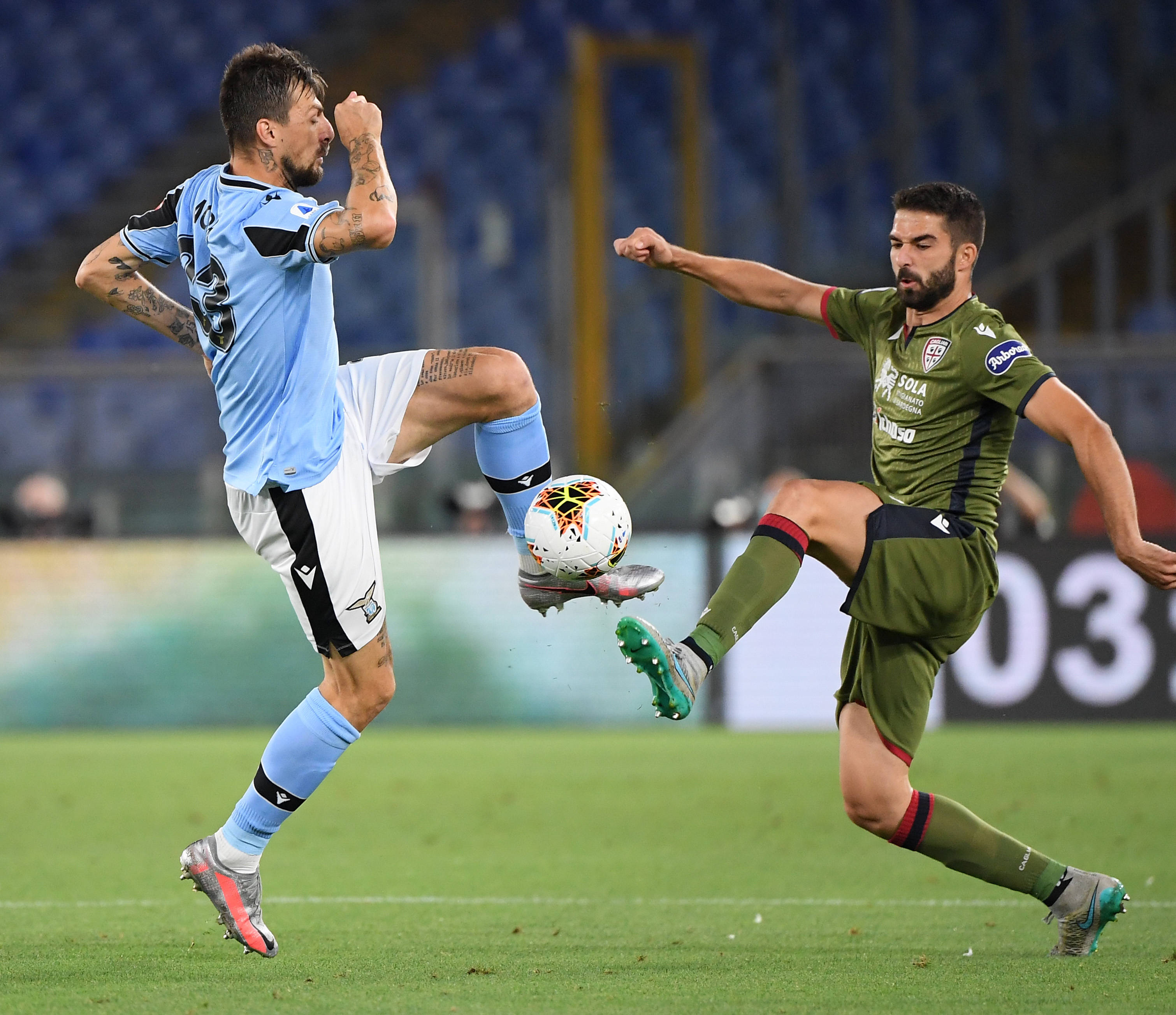 握了点球的 握了点球的