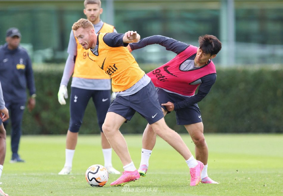 上展现出的 上展现出的