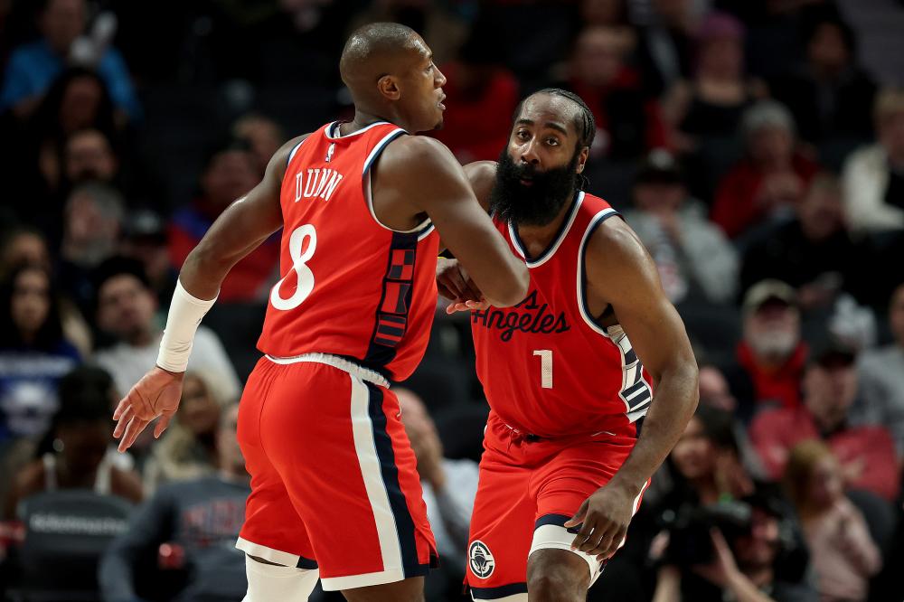 距更加微妙 距更加微妙